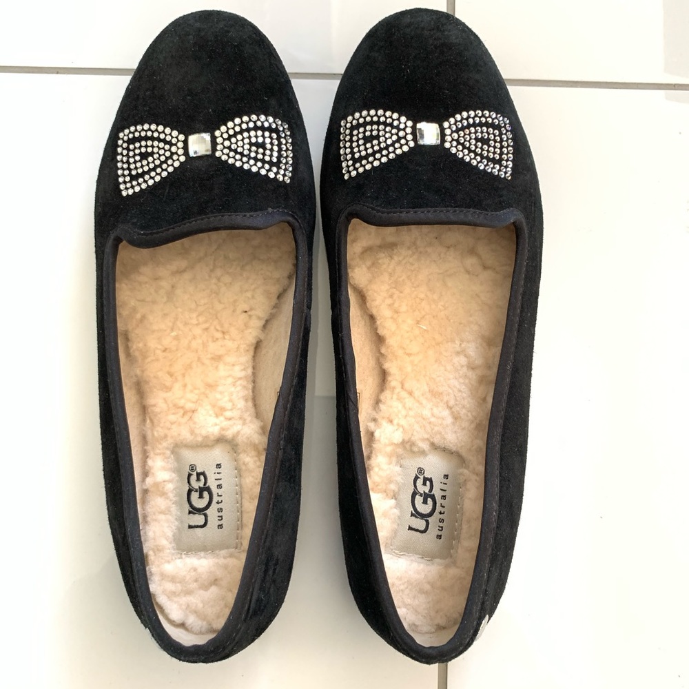 UGG crystal bow suede black flats size 6